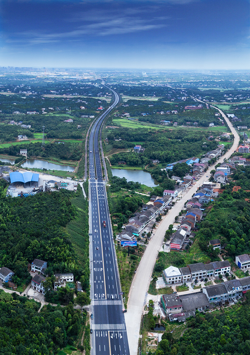 17、芙蓉大道湘陰段道路工程（1）.jpg